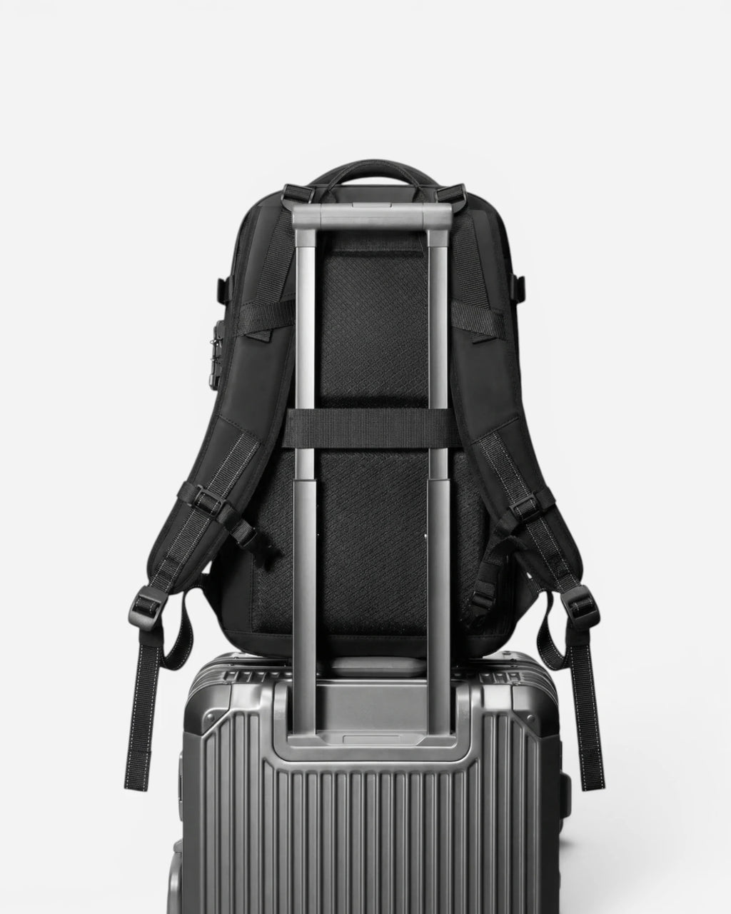 Lavnex SpacePack Pro™ | Jet Black